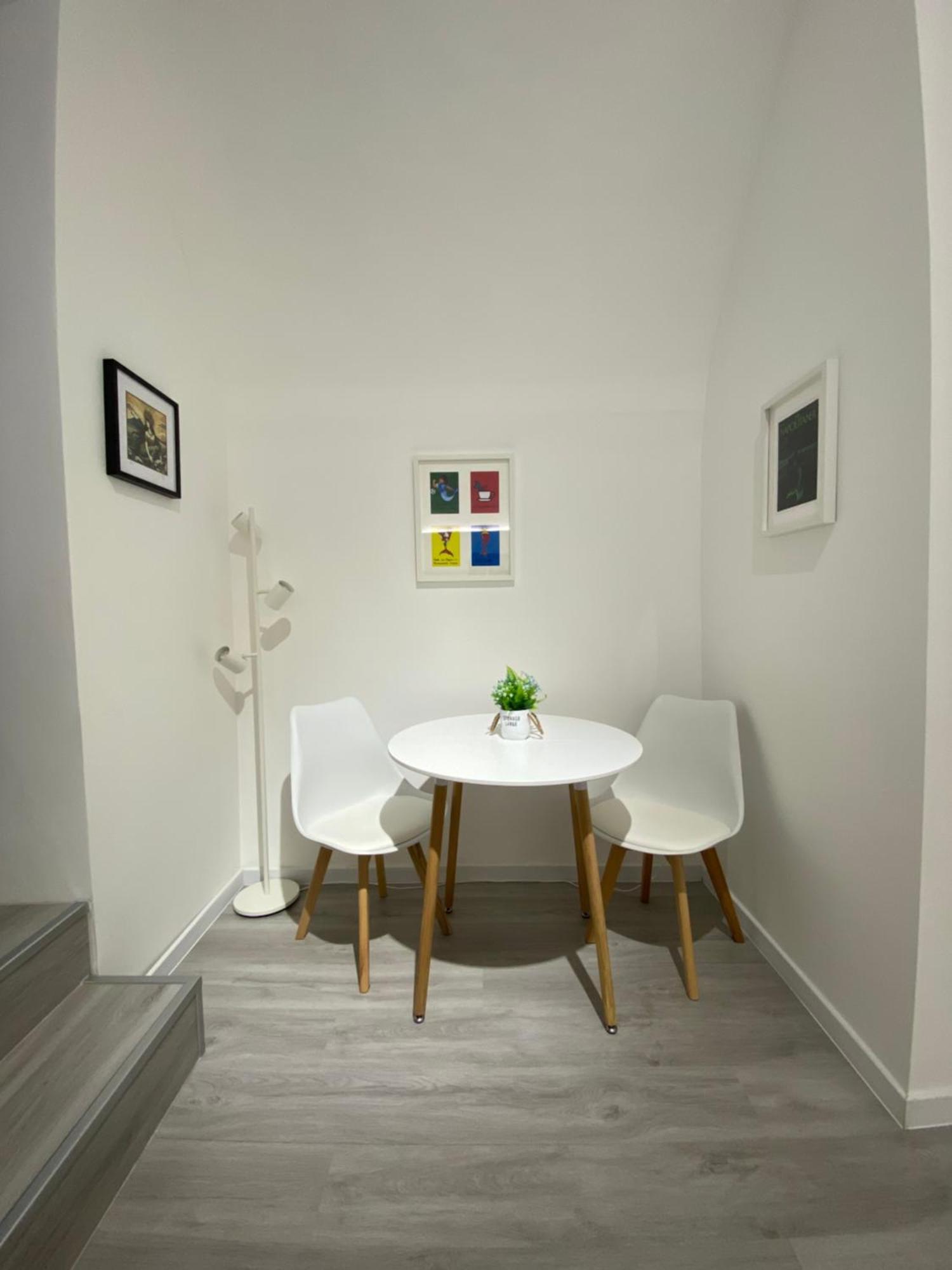 La Casa Di Partenope Napels Buitenkant foto
