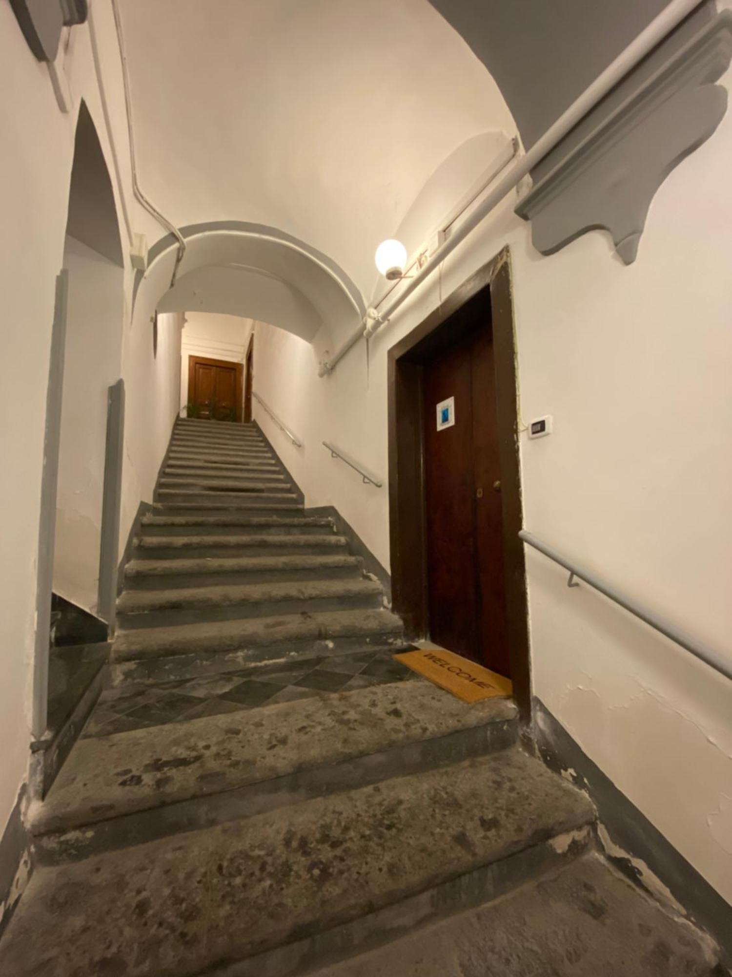 La Casa Di Partenope Napels Buitenkant foto